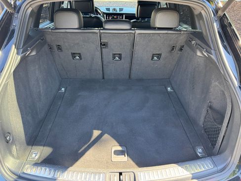 Used 2020 Porsche Macan image 59