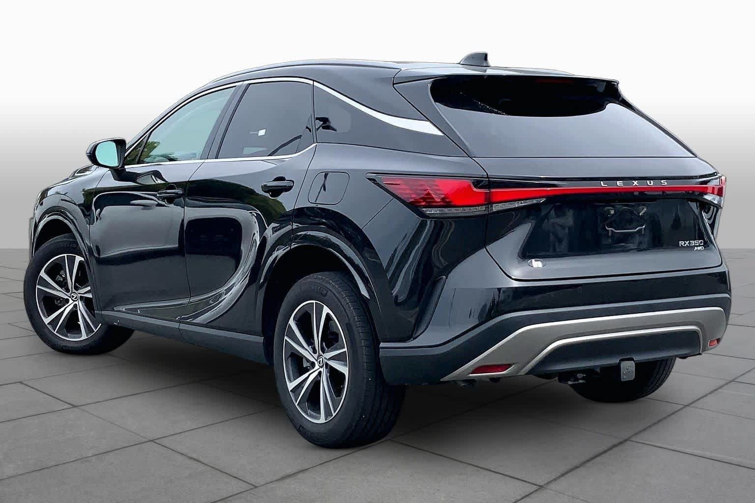 Used 2024 Lexus RX 350 Premium w/ Kick Sensor & Tow Package AWD/4WD image 12