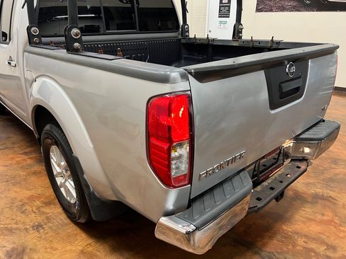 Used 2018 Nissan Frontier SV RWD image 81