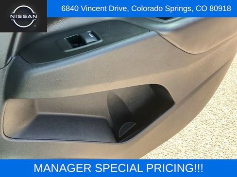 Used 2024 Chevrolet Equinox LT FWD image 40
