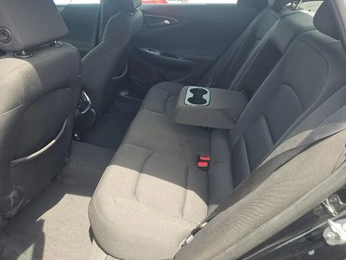Used 2019 Chevrolet Malibu LT FWD image 8