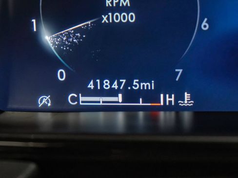 Used 2024 Lincoln Navigator Reserve AWD/4WD image 19
