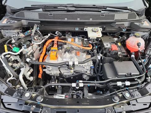 New 2026 Chevrolet Equinox EV LT image 34