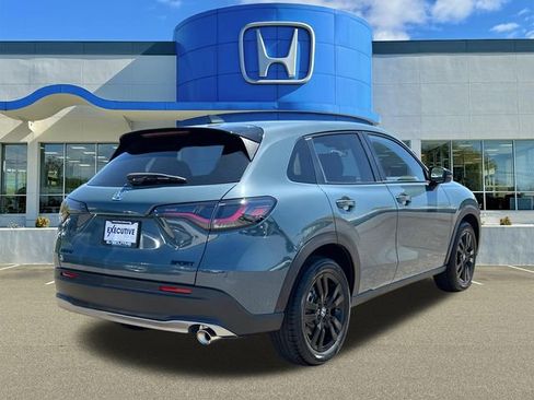 Used 2026 Honda HR-V Sport image 2