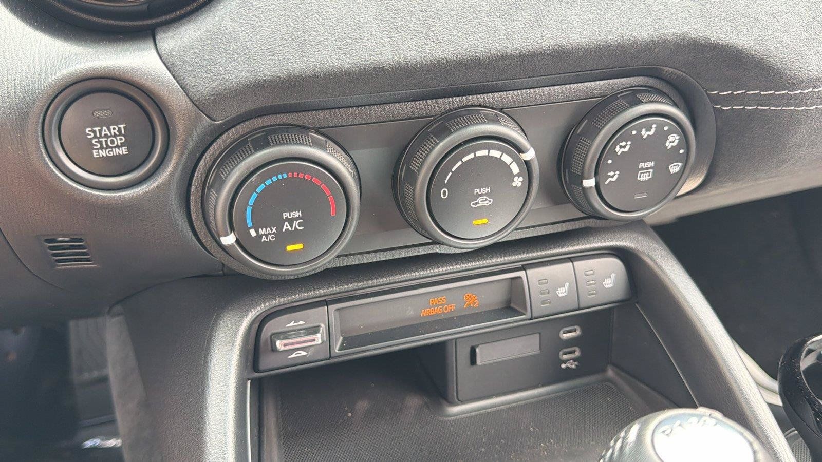 New 2026 MAZDA MX-5 Miata RF Club w/ Weather Package RWD image 19