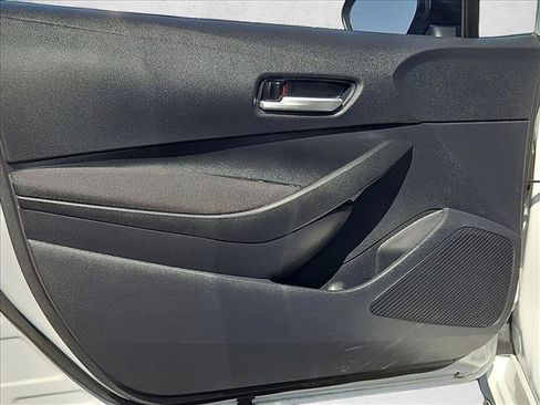 Certified 2026 Toyota Corolla SE w/ SE Package FWD image 10
