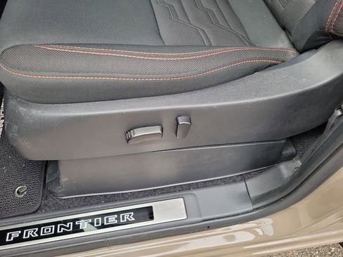 Used 2023 Nissan Frontier Pro-X w/ Technology Package image 14