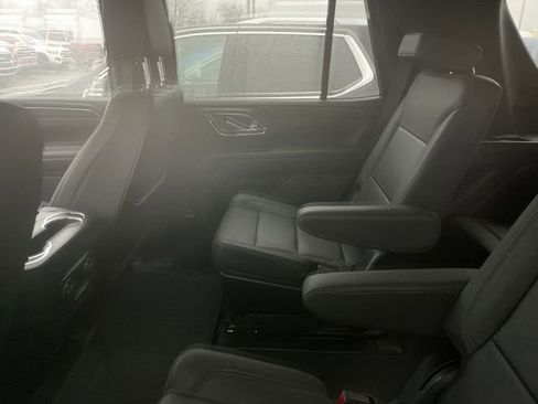 Used 2023 Chevrolet Tahoe Z71 w/ Luxury Package image 13