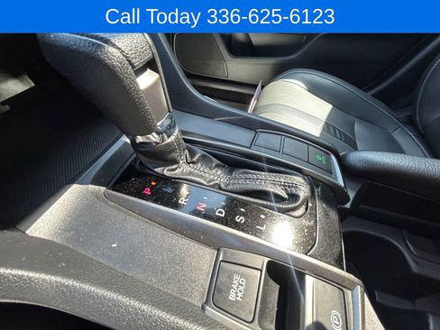 Used 2018 Honda Civic EX image 27
