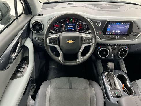 Used 2022 Chevrolet Blazer LT image 19