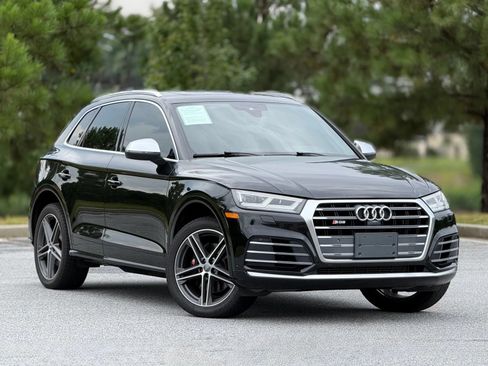 Used 2018 Audi SQ5 Prestige w/ Prestige Package AWD/4WD image 13