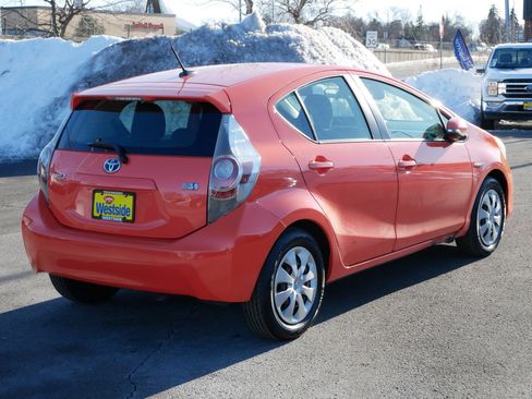 Used 2012 Toyota Prius C Three image 7