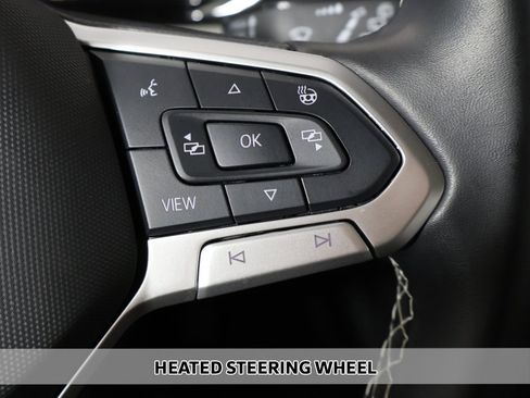 Used 2025 Volkswagen Taos S image 7