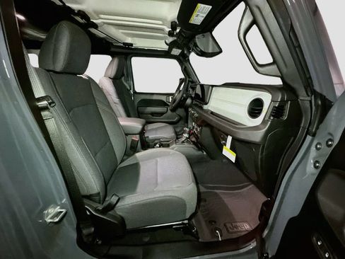 New 2026 Jeep Wrangler Unlimited Sport AWD/4WD image 32