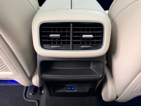 Certified 2024 Mercedes-Benz GLE 450e 4MATIC image 16