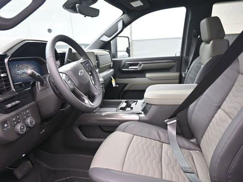New 2026 Chevrolet Silverado 2500 ZR2 w/ LPO, Dark Essentials Package image 8