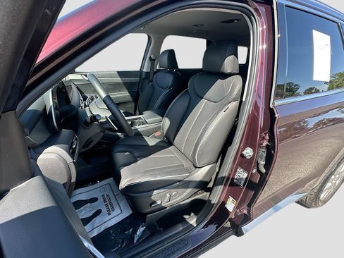 Used 2024 Hyundai Palisade SEL FWD image 21