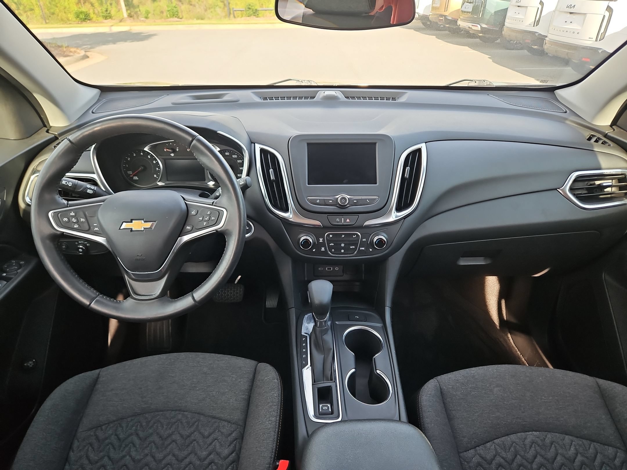 Used 2022 Chevrolet Equinox LT FWD image 10