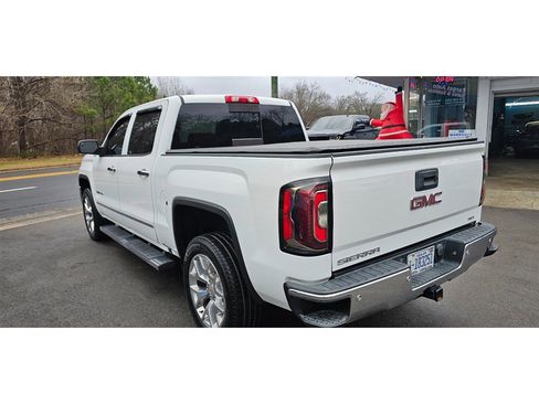 Used 2018 GMC Sierra 1500 SLT w/ SLT Premium Package image 4