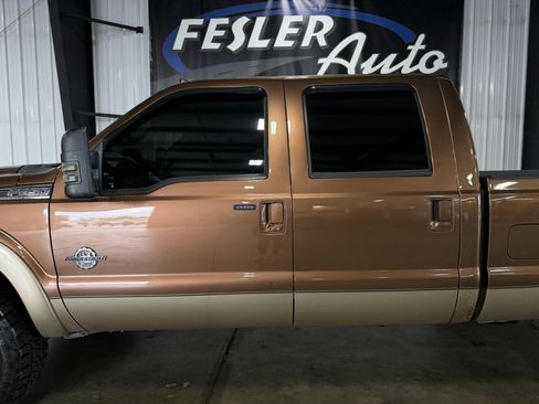 Used 2011 Ford F350 Lariat w/ Lariat Interior Pkg AWD/4WD image 16