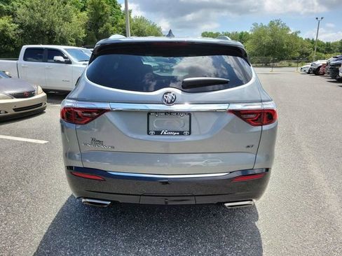Used 2024 Buick Enclave Essence w/ Sport Touring Edition FWD image 11