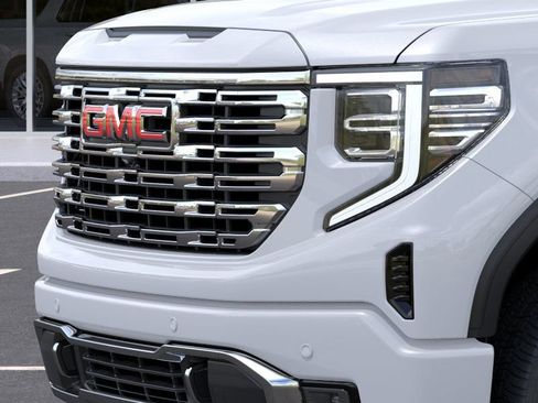New 2026 GMC Sierra 1500 Denali w/ Denali Reserve Package AWD/4WD image 13