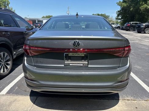 Used 2025 Volkswagen Jetta S FWD image 3