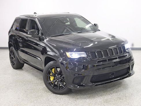 Used 2021 Jeep Grand Cherokee Trackhawk AWD/4WD image 5