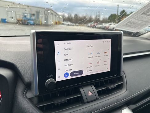 Used 2024 Toyota RAV4 LE image 21