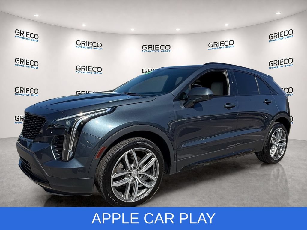 Used 2019 Cadillac XT4 Sport w/ Cold Weather Package FWD image 3