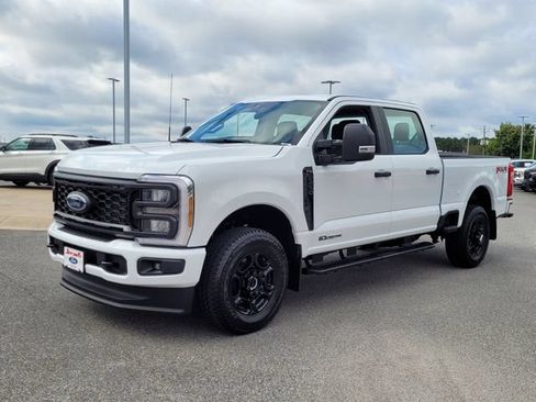 New 2026 Ford F250 XL w/ STX Appearance Package AWD/4WD image 28