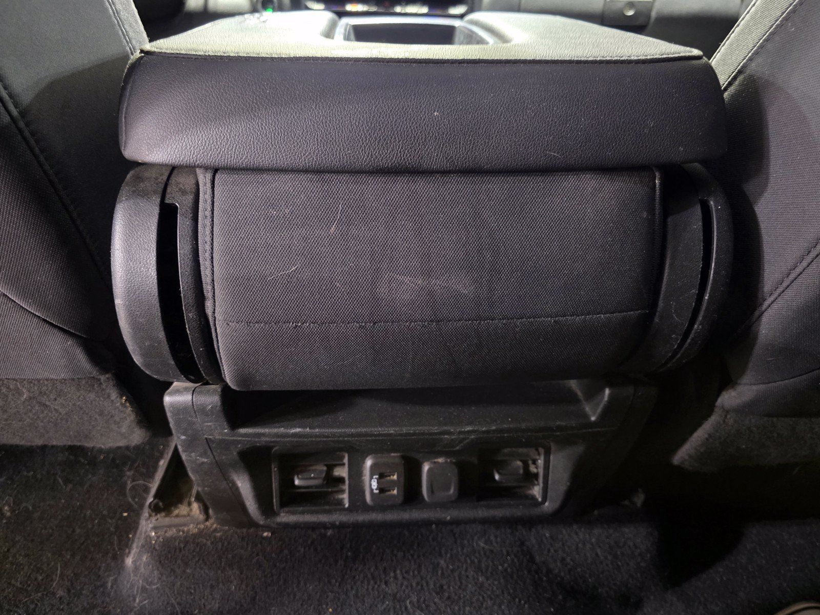 Used 2020 Chevrolet Silverado 1500 LT w/ All-Star Edition RWD image 12