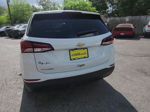 Used 2023 Chevrolet Equinox LS image 7