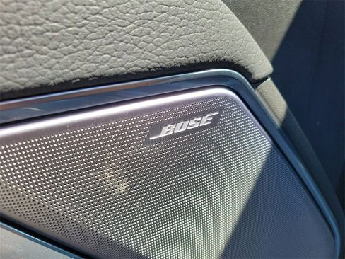 New 2025 GMC Sierra 2500 Denali w/ Denali Reserve Package image 9