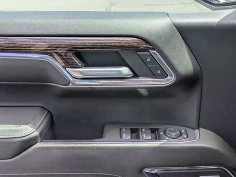 Certified 2024 GMC Sierra 1500 Elevation w/ Elevation Premium Package AWD/4WD image 12