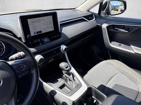 Certified 2025 Toyota RAV4 XLE FWD image 15