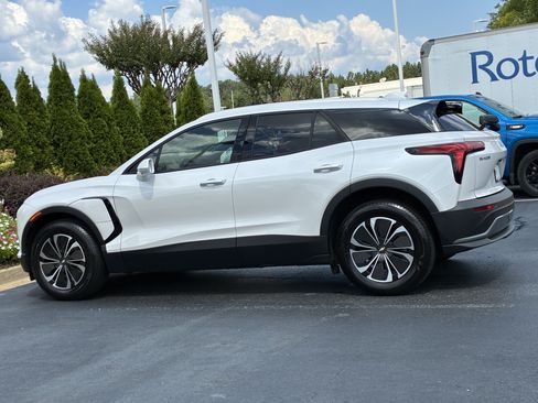 Used 2024 Chevrolet Blazer EV LT AWD/4WD image 8
