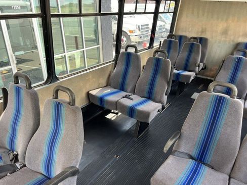 Used 2012 Ford F550 4x4 Regular Cab Super Duty w/ Payload Upgrade Pkg image 24