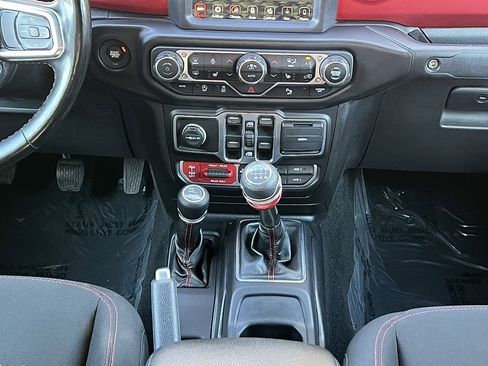 Used 2020 Jeep Gladiator Rubicon image 40