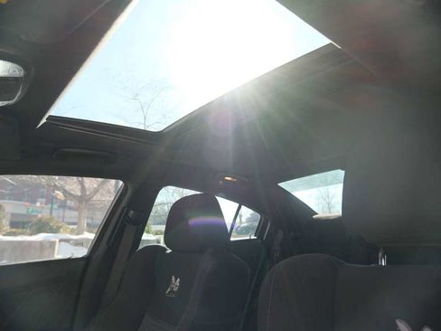 Used 2020 Dodge Charger Scat Pack w/ Driver Convenience Group image 33