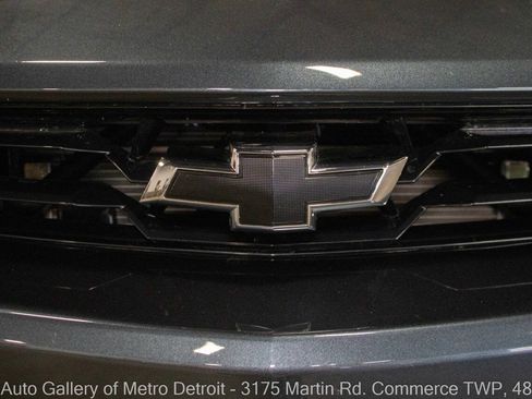 Used 2022 Chevrolet Camaro SS RWD image 27