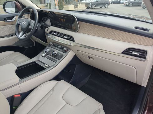 Used 2022 Hyundai Palisade Calligraphy image 35