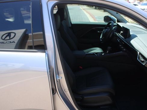 Used 2026 Acura ADX FWD image 17