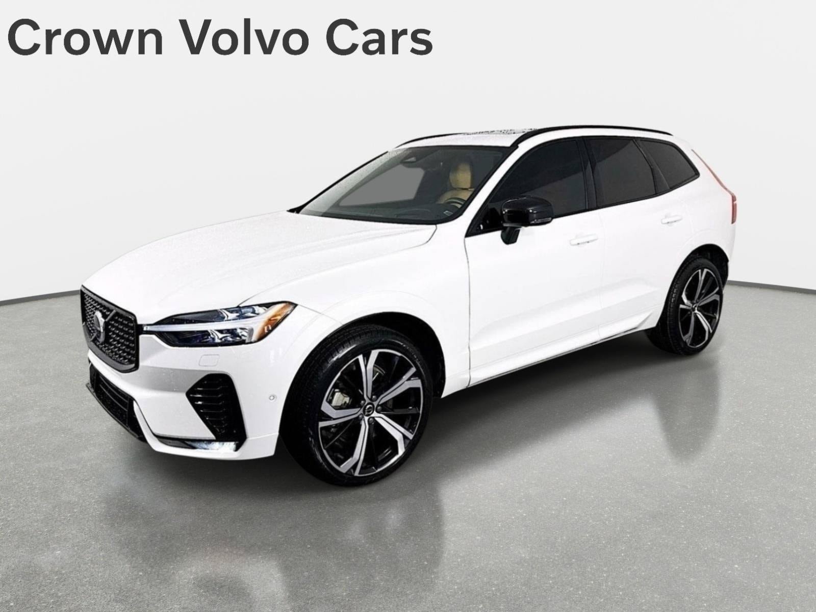 Used 2023 Volvo XC60 B6 Ultimate w/ Protection Package Premier AWD/4WD image 1