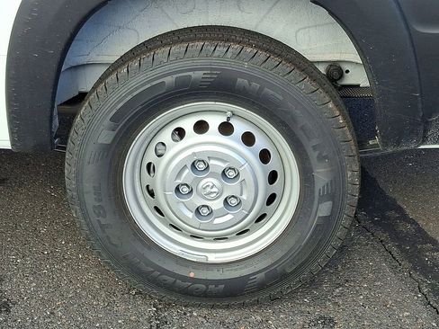 New 2026 RAM ProMaster 2500 w/ Convenience Group image 6