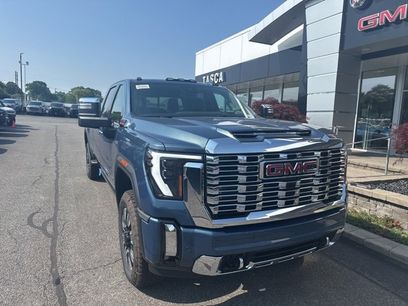 New 2025 GMC Sierra 2500 Denali w/ Denali Reserve Package
