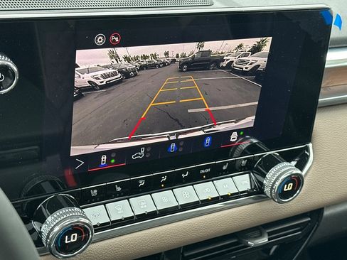 New 2026 GMC Canyon Denali image 22