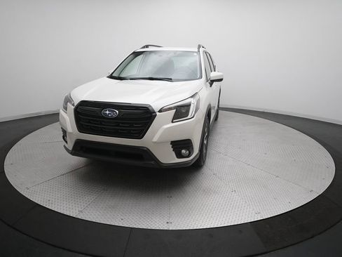 Certified 2023 Subaru Forester Premium image 12