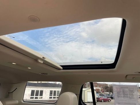 Used 2023 GMC Acadia Denali w/ Denali Ultimate Package image 41