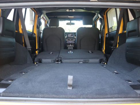 Used 2020 Jeep Wrangler Unlimited Sport S AWD/4WD image 43